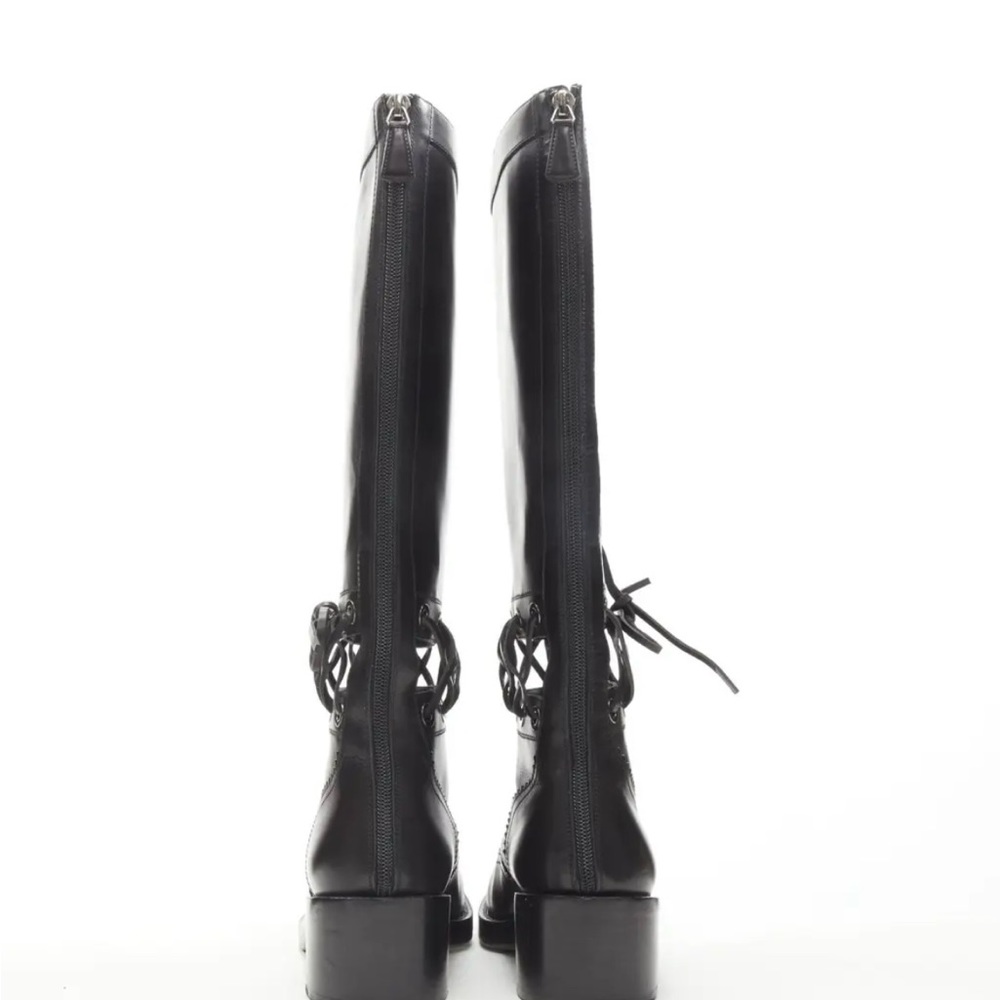 Chanel interlocking CC cut out leather lace up boot - Picture 12 of 16